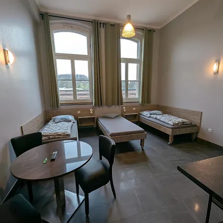 Monteurunterkunft - Hotel-pension Schlafpunkt In * Solingen