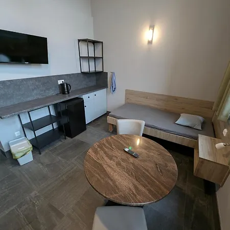 Lejlighed Monteurunterkunft - Hotel-pension Schlafpunkt In