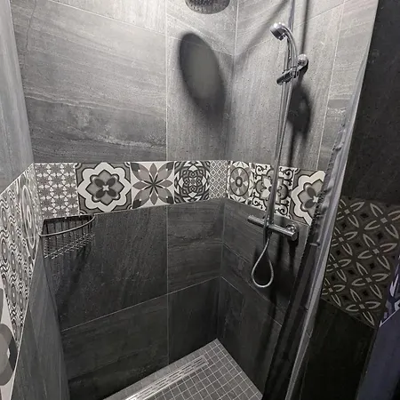 Monteurunterkunft - Hotel-pension Schlafpunkt In דירה *