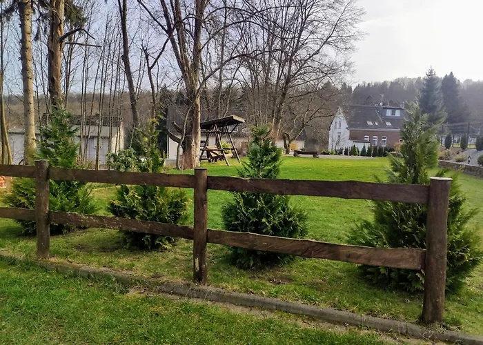 Monteurunterkunft - Hotel-pension Schlafpunkt In *