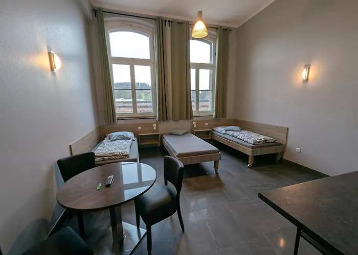 Monteurunterkunft - Hotel-pension Schlafpunkt In * Solingen