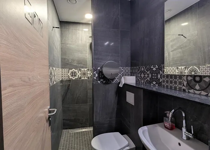 Monteurunterkunft - Hotel-pension Schlafpunkt In