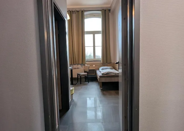 Lejlighed Monteurunterkunft - Hotel-pension Schlafpunkt In